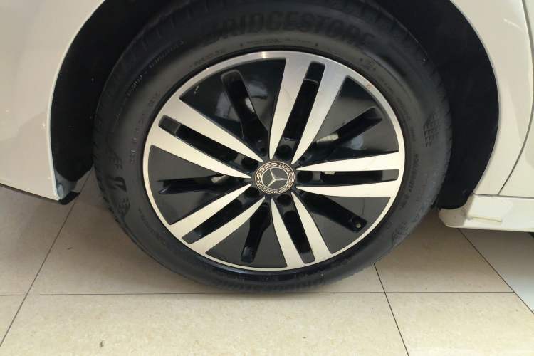 Used Mercedes-Benz A-Class 2019 A 180 L Sport Sedan Right Rear Wheel Hub