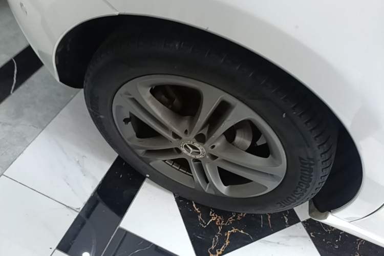 Used Mercedes-Benz A-Class 2019 A 200 Dynamic Edition Right Rear Wheel Hub