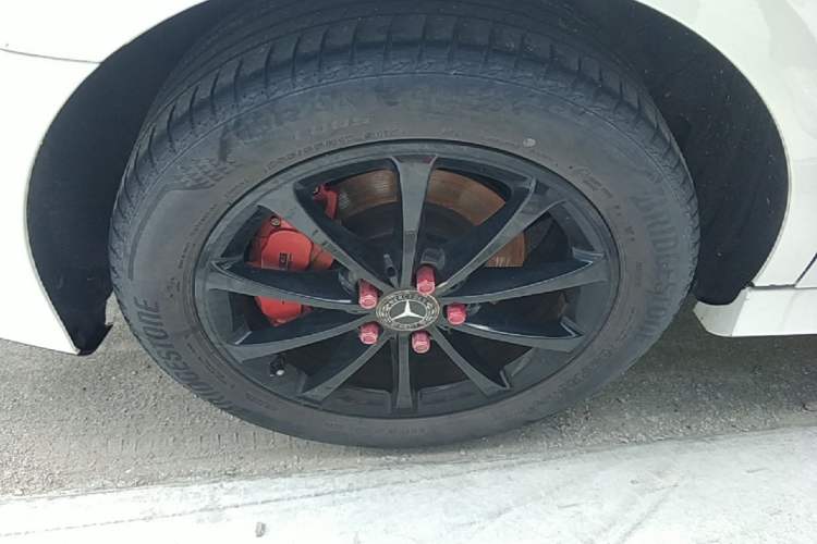 Used Mercedes-Benz A-Class 2019 Restyled A 200 L Sport Sedan Right Rear Wheel Hub