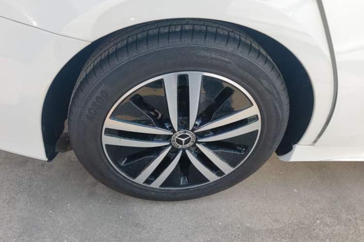 Used Mercedes-Benz A-Class 2019 A 180 L Sport Sedan Right Rear Wheel Hub