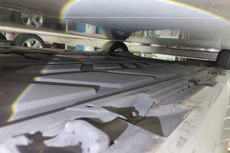 Used Mercedes-Benz A-Class 2019 A 200 L Sport Sedan Right Side Sill