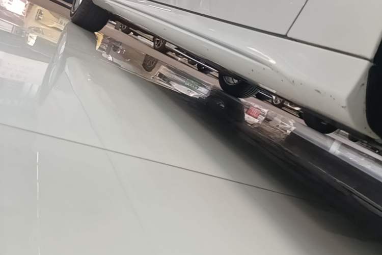 Used Mercedes-Benz A-Class 2019 A 200 L Sport Sedan Right Side Sill