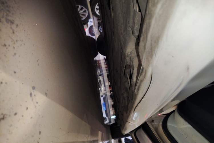 Used Mercedes-Benz A-Class 2019 A 180 L Sport Sedan Right Side Sill