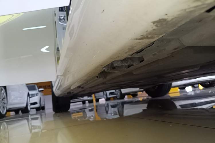 Used Mercedes-Benz A-Class 2019 A 200 Dynamic Edition Right Side Sill