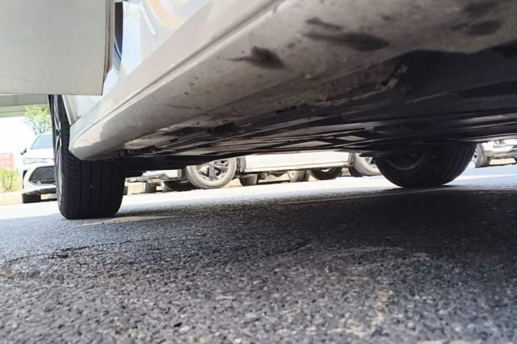 Used Mercedes-Benz A-Class 2019 Restyled A 180 L Sport Sedan Right Side Sill