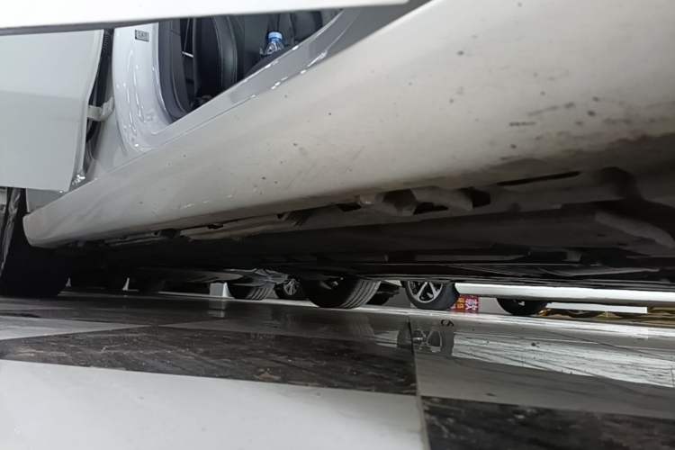 Used Mercedes-Benz A-Class 2019 A 200 Dynamic Edition Right Side Sill