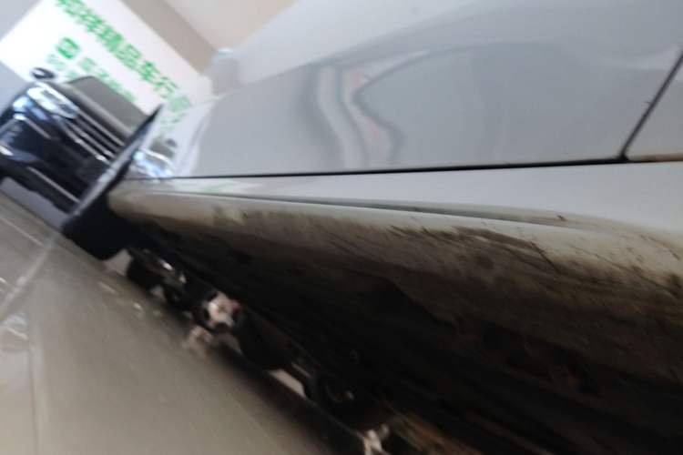 Used Mercedes-Benz A-Class 2019 A 200 L Sport Sedan Right Side Sill