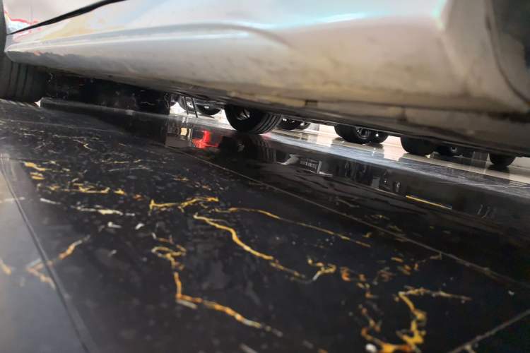 Used Mercedes-Benz A-Class 2019 Restyled A 200 L Sport Sedan Right Side Sill