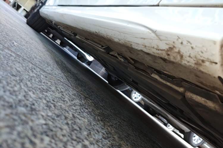 Used Mercedes-Benz A-Class 2019 A 180 L Sport Sedan Right Side Sill