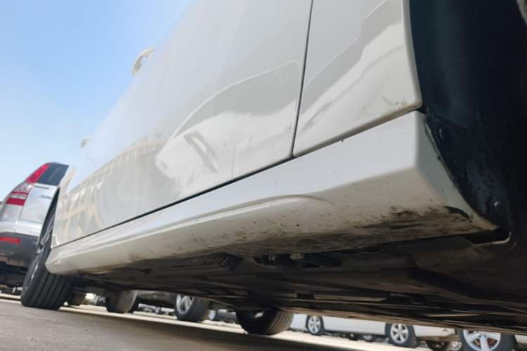 Used Mercedes-Benz A-Class 2019 A 180 L Sport Sedan Right Side Sill