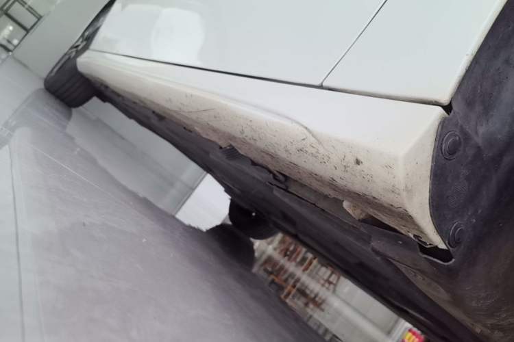 Used Mercedes-Benz A-Class 2019 A 180 L Sport Sedan Right Side Sill
