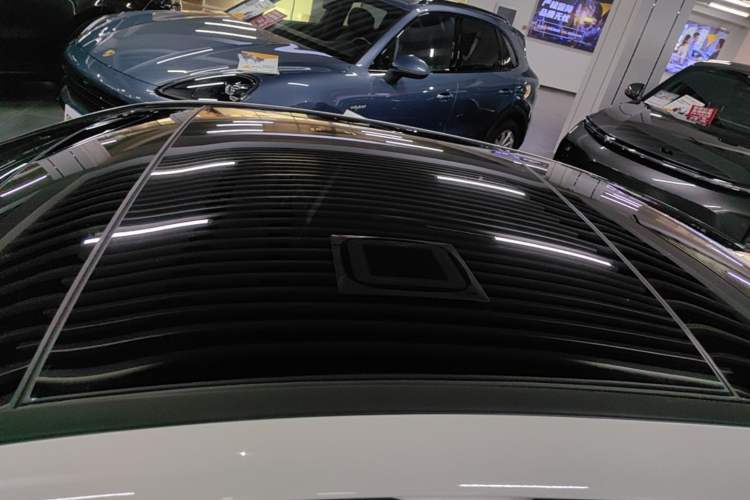 Used Mercedes-Benz A-Class 2019 A 200 L Sport Sedan Roof