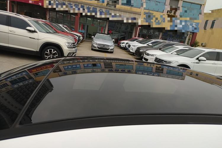 Used Mercedes-Benz A-Class 2019 Restyled A 180 L Sport Sedan Roof