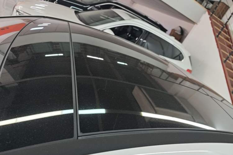 Used Mercedes-Benz A-Class 2019 A 200 L Sport Sedan Roof