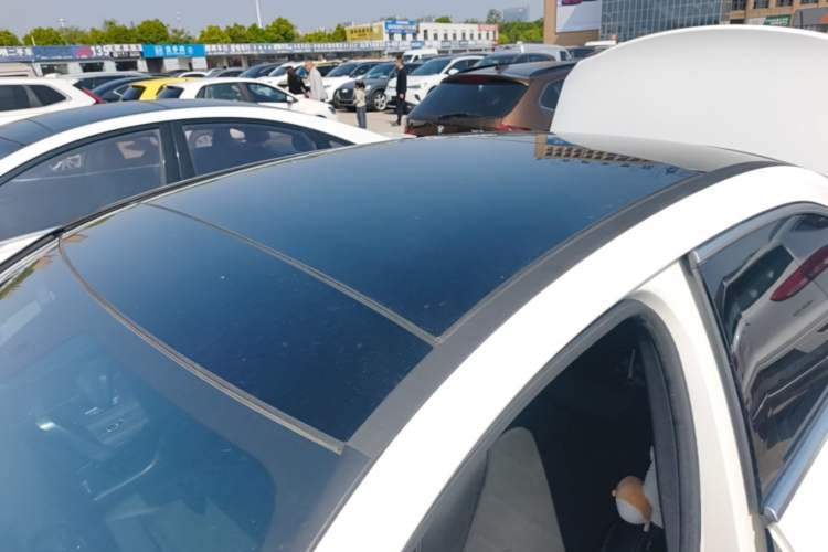 Used Mercedes-Benz A-Class 2019 A 180 L Sport Sedan Roof