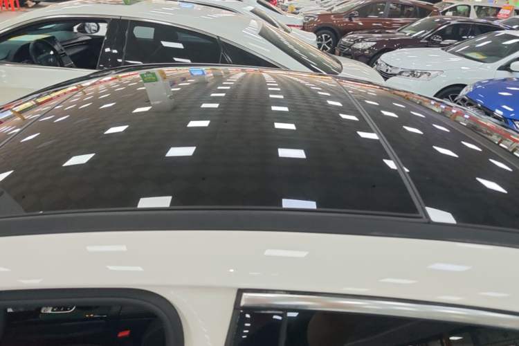 Used Mercedes-Benz A-Class 2019 A 200 L Sport Sedan Roof