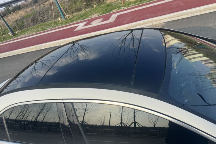 Used Mercedes-Benz A-Class 2019 A 200 L Sport Sedan Roof