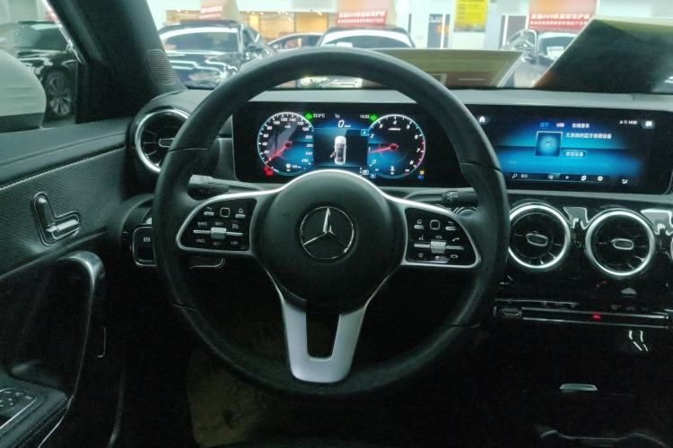 Used Mercedes-Benz A-Class 2019 A 200 L Steering Wheel