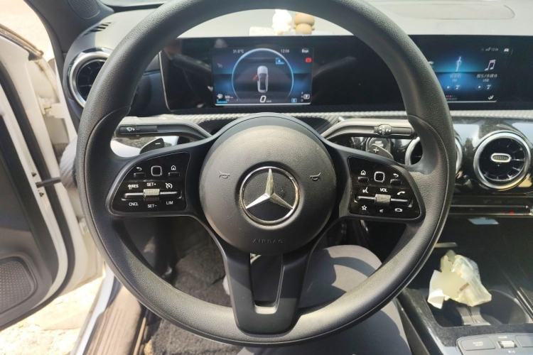 Used Mercedes-Benz A-Class 2019 A 180 L Steering Wheel