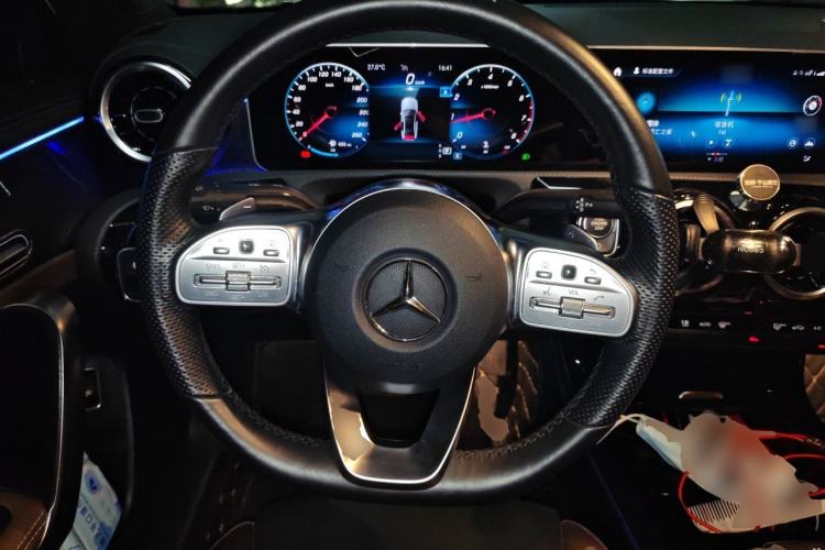 Used Mercedes-Benz A-Class 2019 A 200 L Sport Sedan Steering Wheel