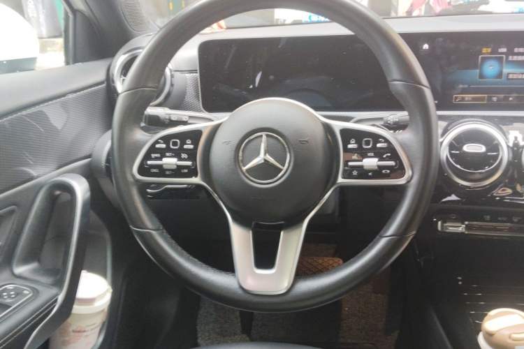 Used Mercedes-Benz A-Class 2019 A 200 Dynamic Edition Steering Wheel