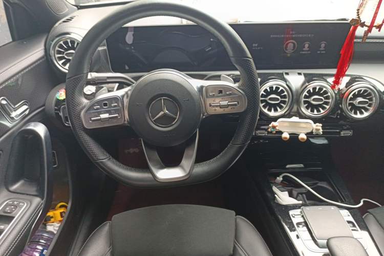 Used Mercedes-Benz A-Class 2019 A 200 L Sport Sedan Steering Wheel