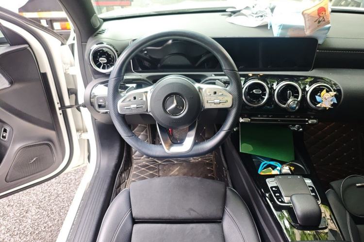 Used Mercedes-Benz A-Class 2019 Restyled A 200 L Sport Sedan Steering Wheel