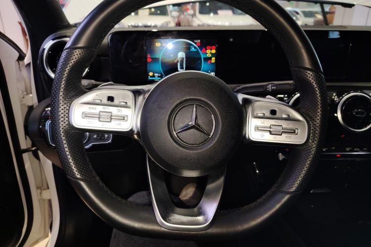 Used Mercedes-Benz A-Class 2019 A 180 L Sport Sedan Steering Wheel