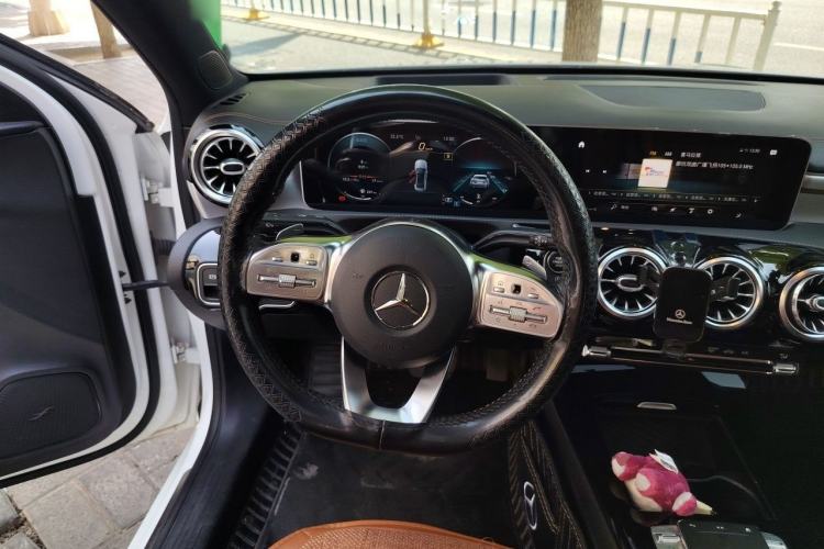 Used Mercedes-Benz A-Class 2019 A 200 L Sport Sedan First Edition Special Edition Steering Wheel