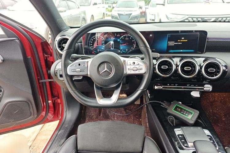 Used Mercedes-Benz A-Class 2019 A 200 L Sport Sedan Steering Wheel