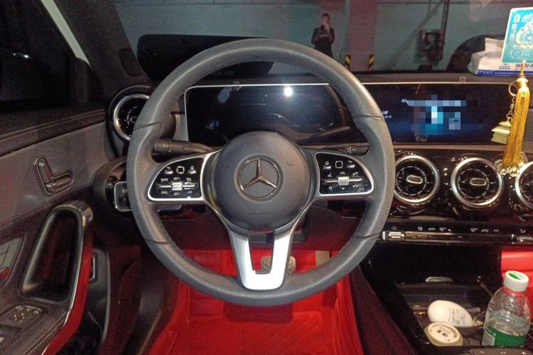 Used Mercedes-Benz A-Class 2019 A 200 L Steering Wheel