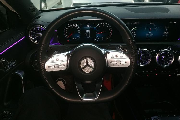 Used Mercedes-Benz A-Class 2019 A 200 L Sport Sedan Steering Wheel