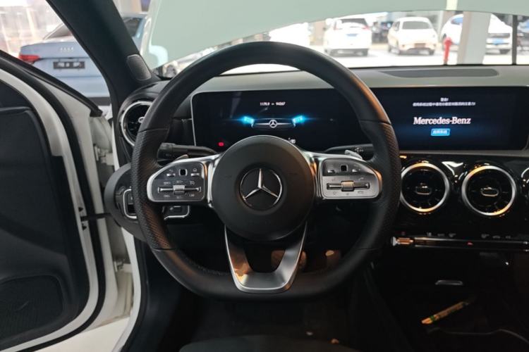 Used Mercedes-Benz A-Class 2019 A 200 L Sport Sedan Steering Wheel