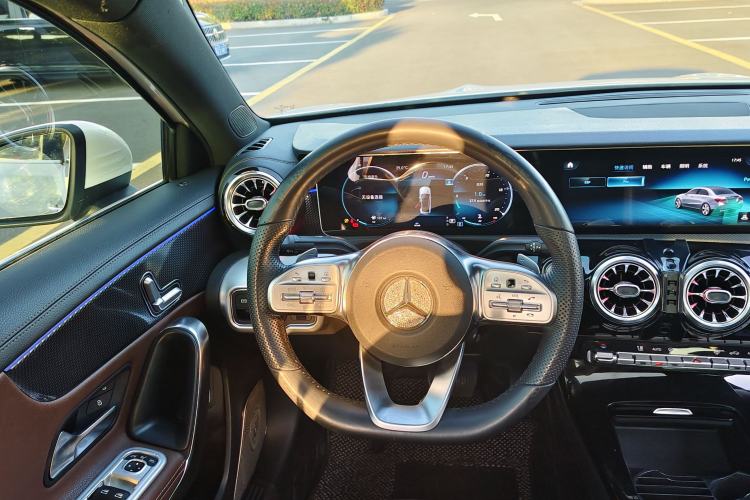 Used Mercedes-Benz A-Class 2019 A 200 L Sport Sedan Steering Wheel