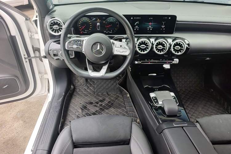 Used Mercedes-Benz A-Class 2019 Restyled A 200 L Sport Sedan Steering Wheel