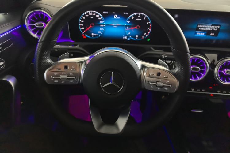 Used Mercedes-Benz A-Class 2019 Restyled A 200 L Sport Sedan Steering Wheel