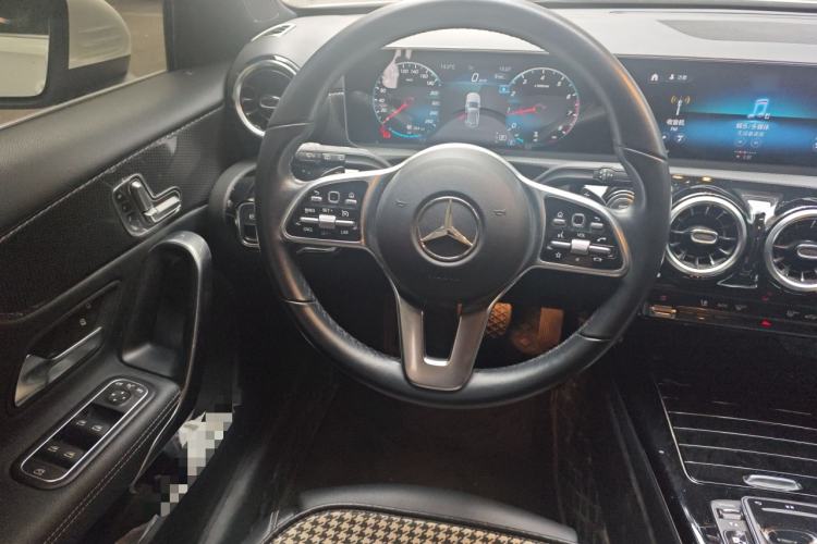 Used Mercedes-Benz A-Class 2019 A 200 Fashion Model Steering Wheel