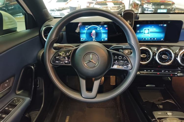 Used Mercedes-Benz A-Class 2019 Revised A 180 L Steering Wheel