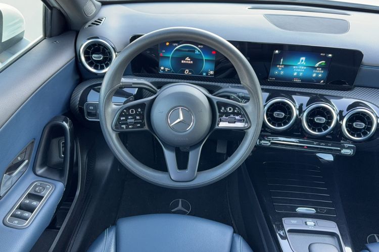 Used Mercedes-Benz A-Class 2019 A 180 L Steering Wheel
