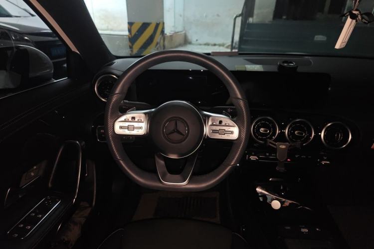 Used Mercedes-Benz A-Class 2019 A 180 L Sport Sedan Steering Wheel