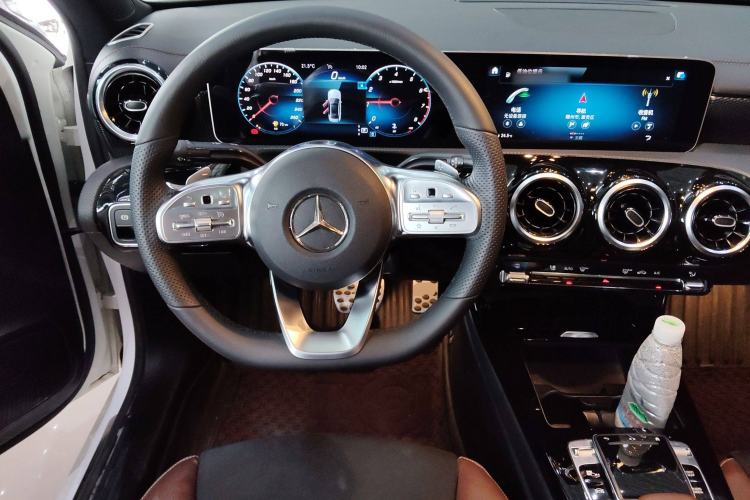 Used Mercedes-Benz A-Class 2019 Restyled A 200 L Sport Sedan Steering Wheel