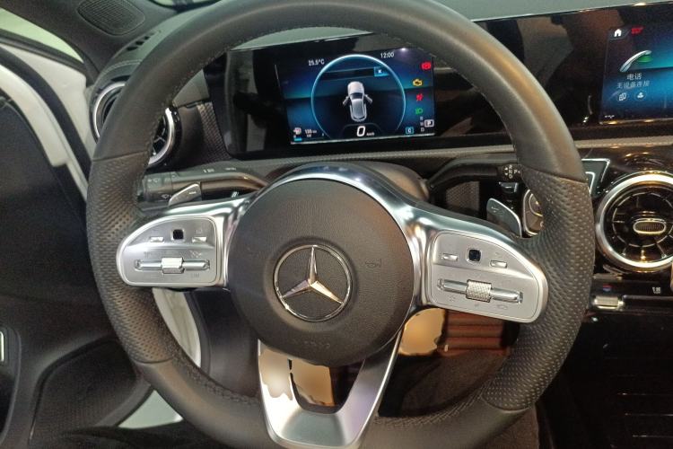 Used Mercedes-Benz A-Class 2019 A 180 L Sport Sedan Steering Wheel