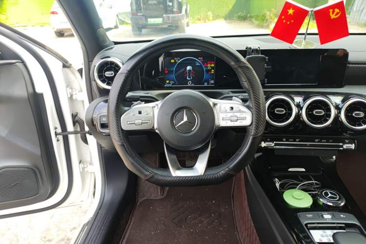 Used Mercedes-Benz A-Class 2019 A 180 L Sport Sedan Steering Wheel