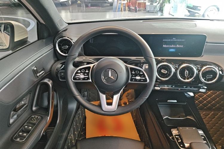 Used Mercedes-Benz A-Class 2019 A 200 L Steering Wheel