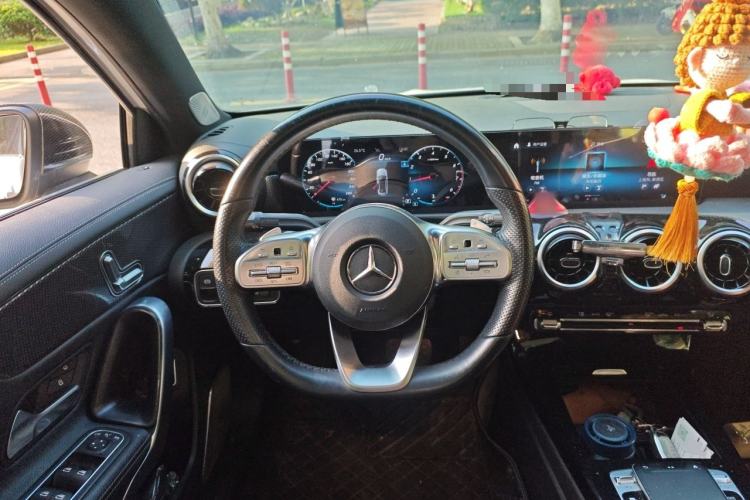 Used Mercedes-Benz A-Class 2019 A 200 L Sport Sedan Steering Wheel