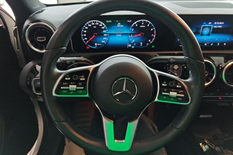 Used Mercedes-Benz A-Class 2019 A 200 Dynamic Edition Steering Wheel