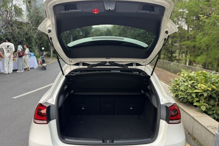 Used Mercedes-Benz A-Class 2019 A 200 Dynamic Edition Trunk