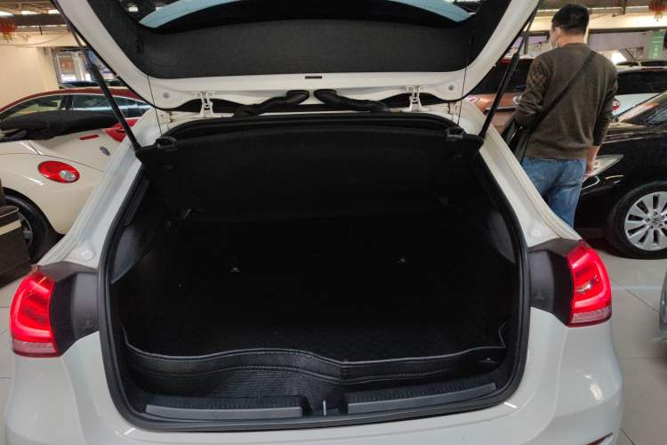 Used Mercedes-Benz A-Class 2019 A 200 Dynamic Edition Trunk