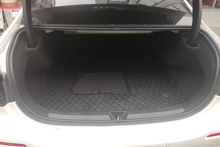 Used Mercedes-Benz A-Class 2019 Revised A 200 L Trunk