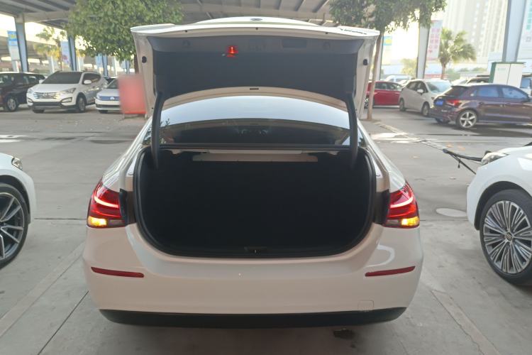 Used Mercedes-Benz A-Class 2019 A 180 L Trunk